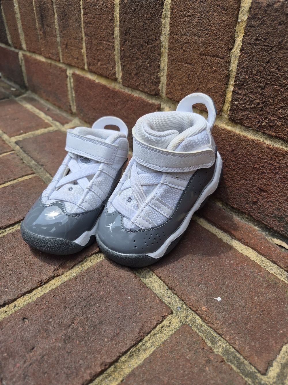 Jordan 6 Rings - Picture 4 of 6